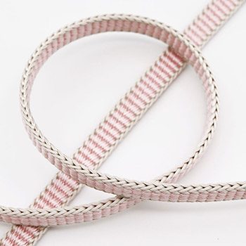 ピーチ×ベージュ