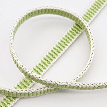 ピスタチオ×アイボリー