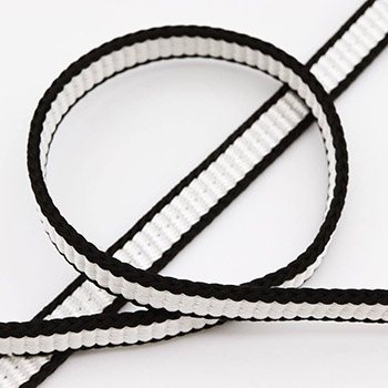 ホワイト×ブラック