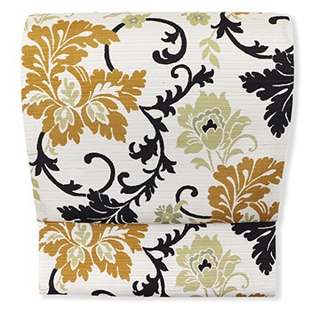 アイボリー×オレンジ×ダークブラウン