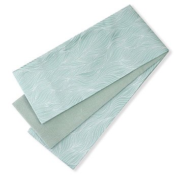 ライトグリーン