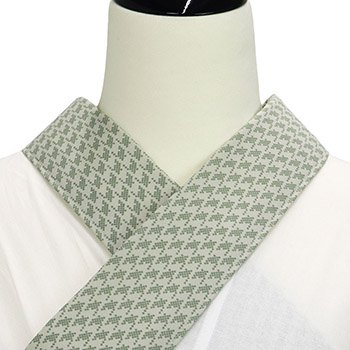 スモーキーグリーン