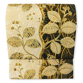 カーキ・ベージュ