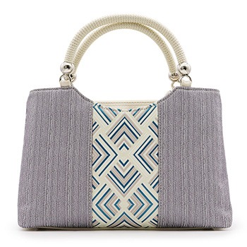 藤×アイボリー