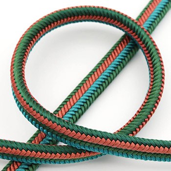 納戸色×濃緑×薄紅