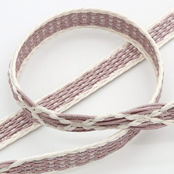 パウダーピンク