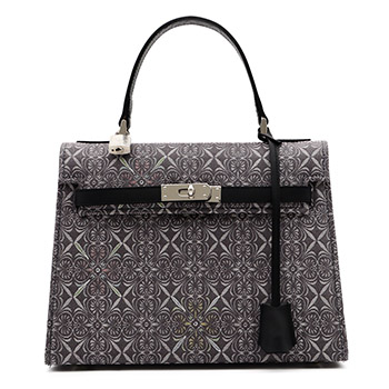 バンド黒 / 留め具シルバー