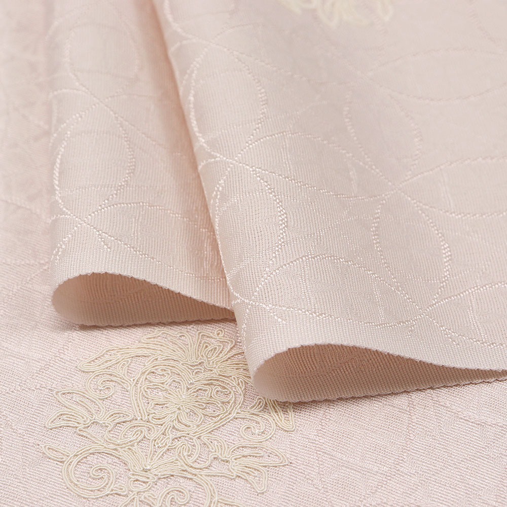 飛び柄刺繍小紋(洋花紋)