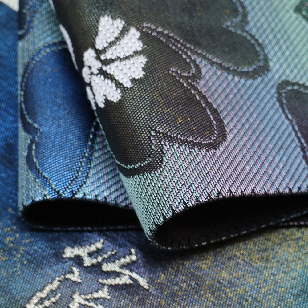 西陣引箔袋帯（段ぼかし/唐草花）：紺【となみ織物】