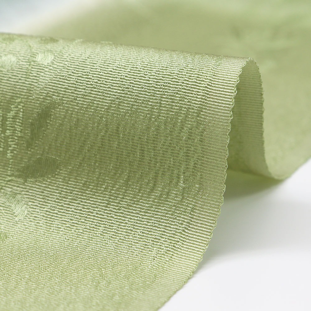 ぼかし帯揚(縦分け斜め縞)【加藤萬】