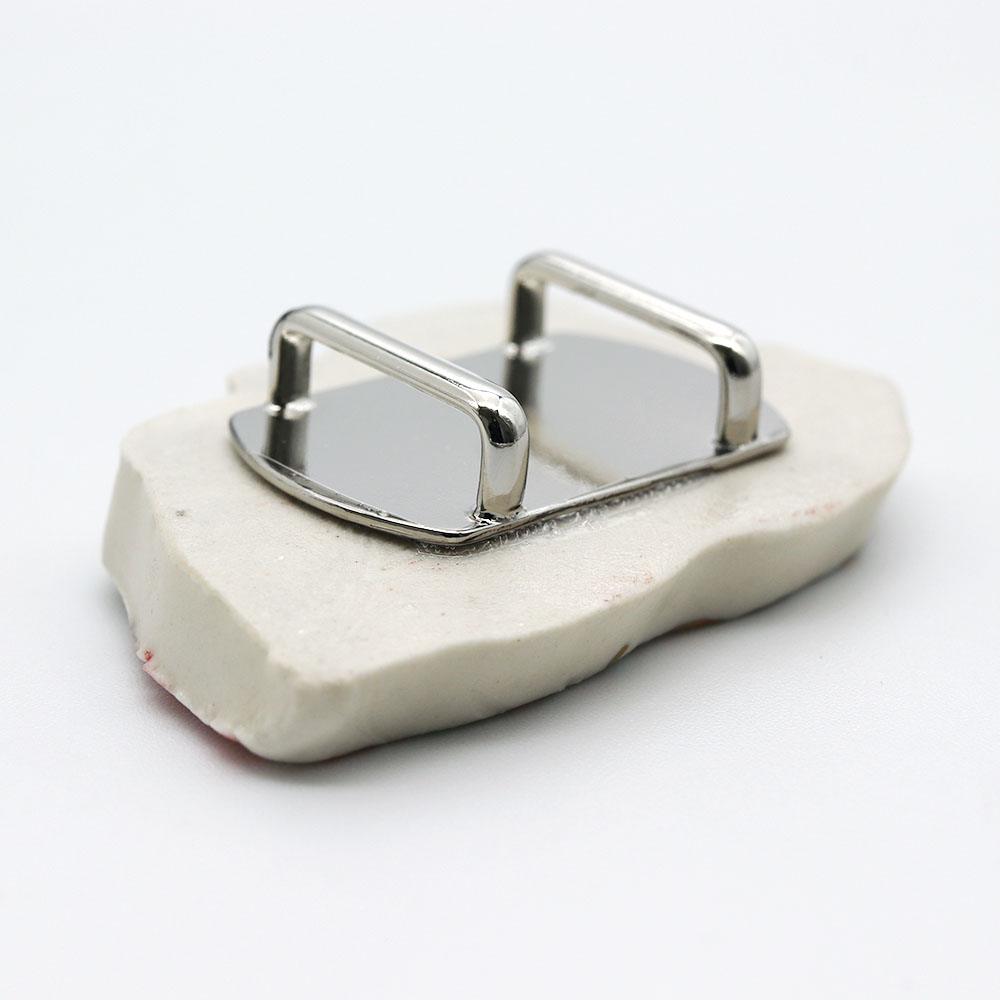 清水焼帯留(ルリビタキ)【馬籠静】