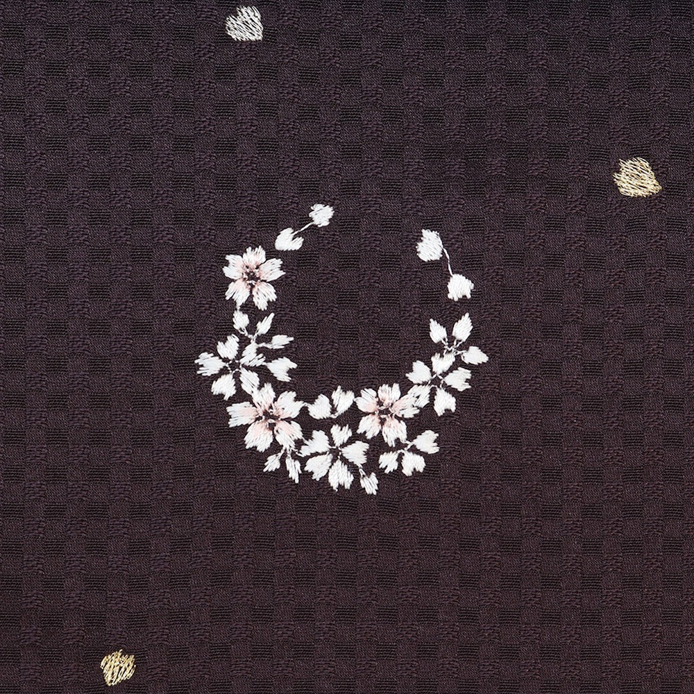 飛び柄刺繍小紋（三日月桜）：小豆
