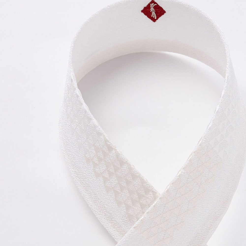 刺繍半衿（鱗/銀座いち利ロゴ）：白【銀座いち利オリジナル】