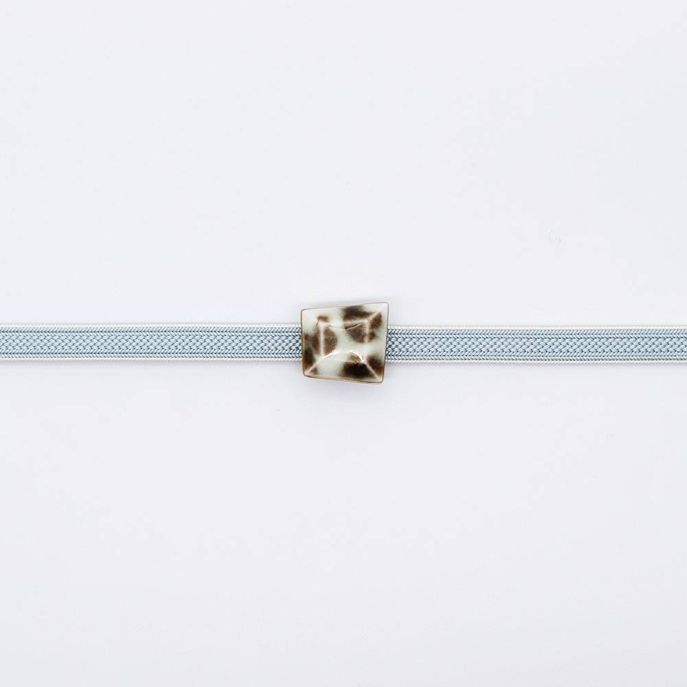 美濃焼帯留(トラぺジウム)【七窯社】