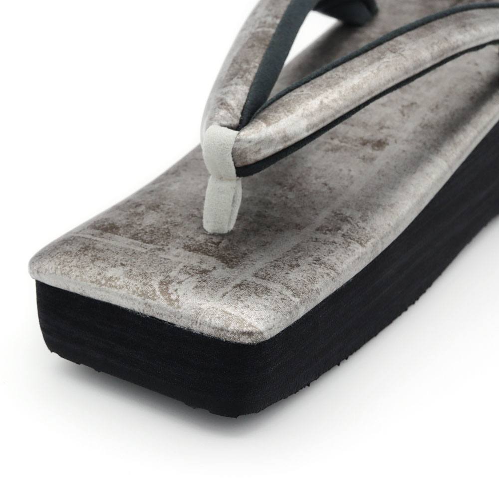 本革カフェ草履(スクエア型)『琳派シルバー』【カレンブロッソ】