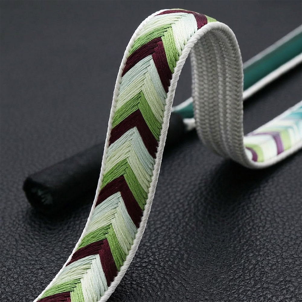 大和組み帯締(多色染)【衿秀】