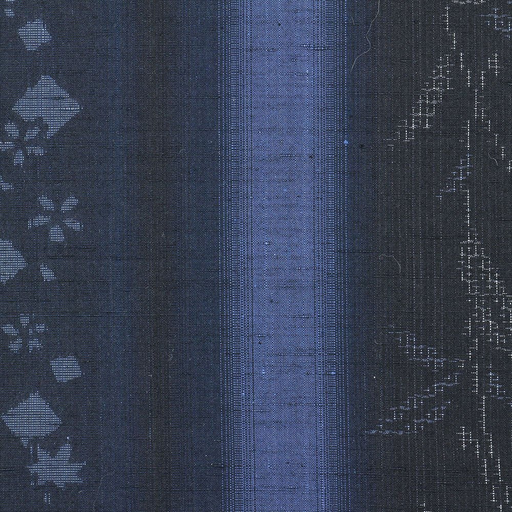 結城紬（80山亀甲/笹と小花）：紺×藍【渡邊綢糸】