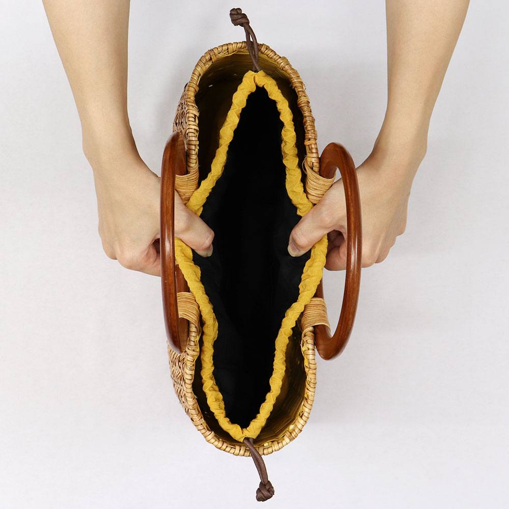 巾着付きラタンバッグ