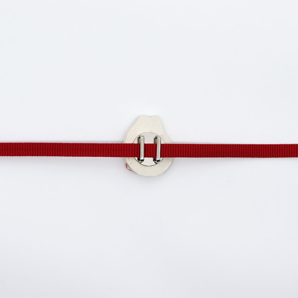 清水焼帯留(白馬/赤梅)【馬籠静】