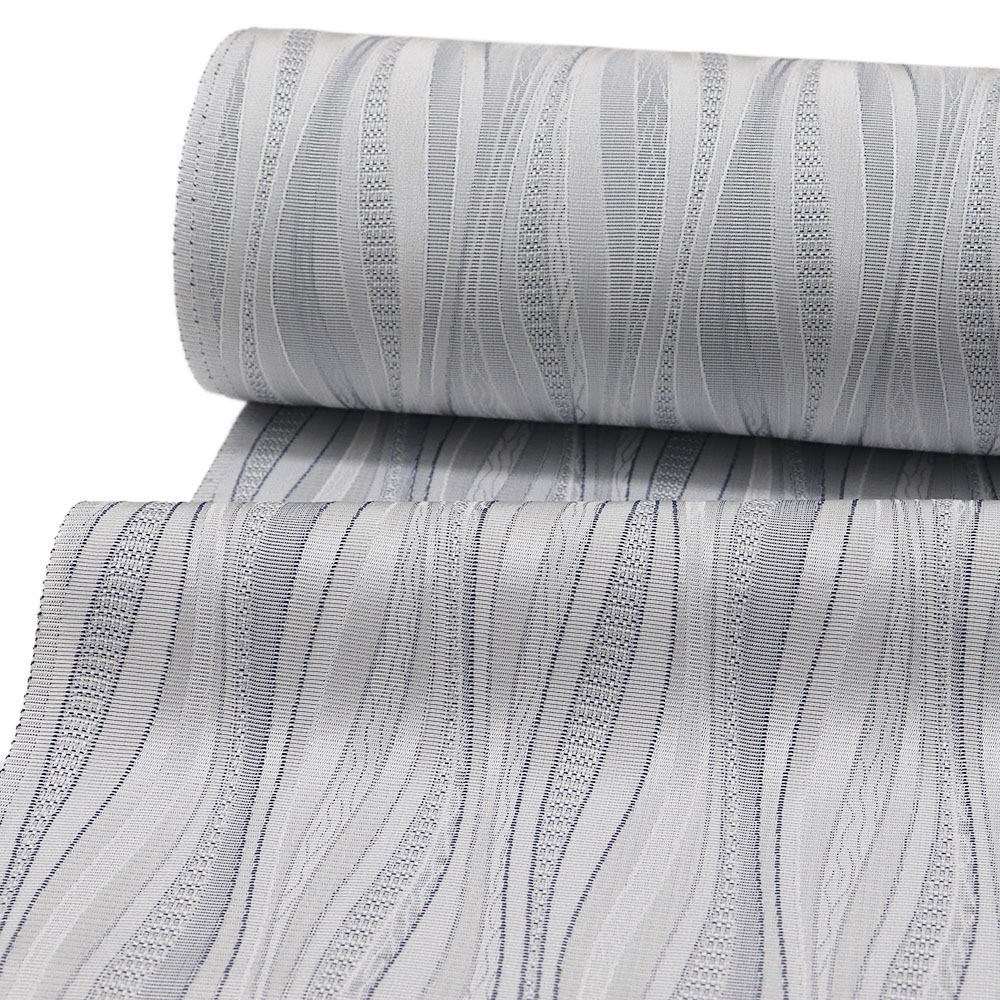 先染め小紋（よろけ縞）