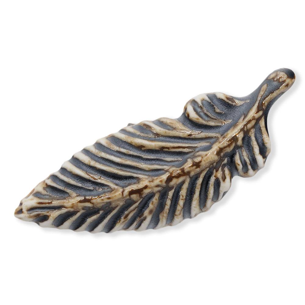 美濃焼帯留（雷鳥の羽）【七窯社】