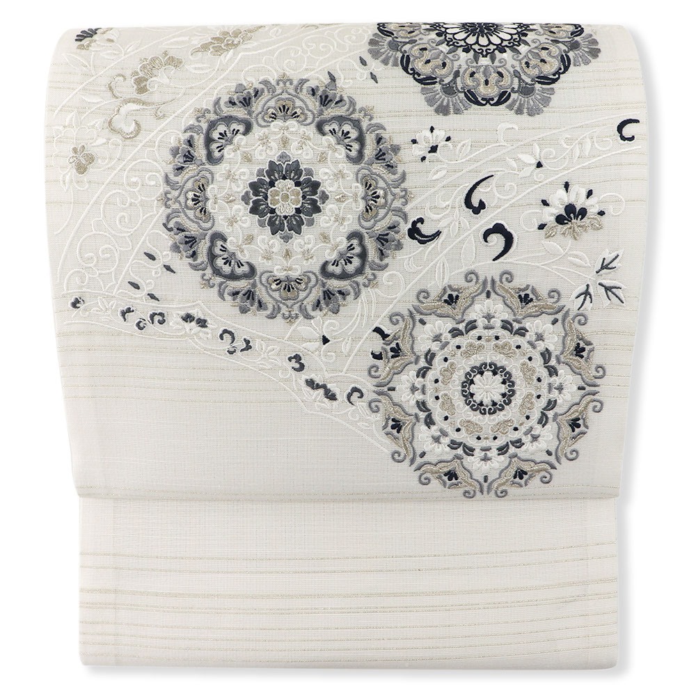 刺繍袋帯（宝相華文）