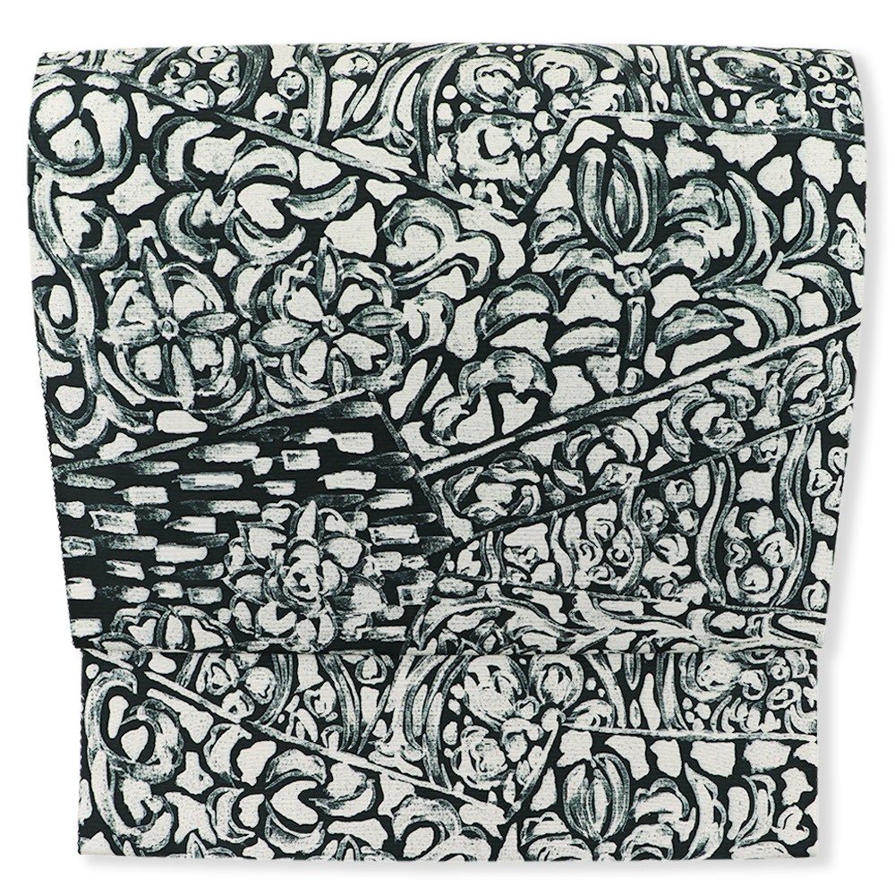 ロウケツ染め九寸名古屋帯（更紗裂文）