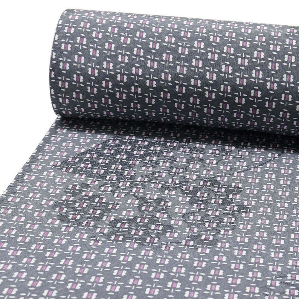 正絹長襦袢（華地紋に花つなぎ）