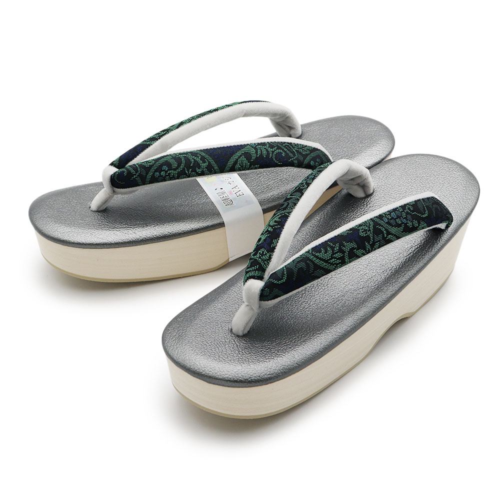 草履（葡萄唐草）【衿秀】