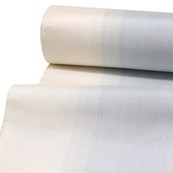 白正藍染め大島紬（蒼花調菱紋）【窪田織物】